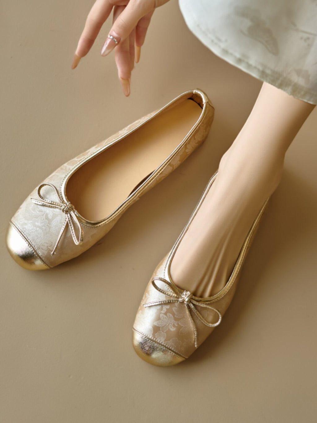 Women's Bow Ballet Flats – Soft Sole Large Size Shoes